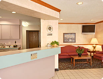 Regency Inn & Suites, Anoka