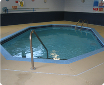 Regency Inn & Suites, Faribault, one queen bed